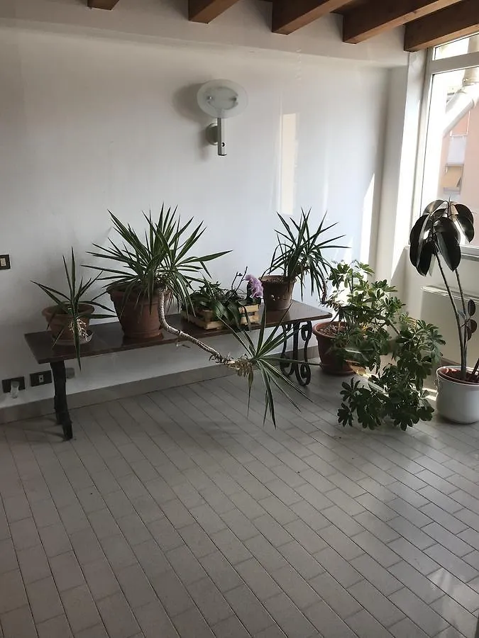 Gæstehus Guesthouse Flora Lodi