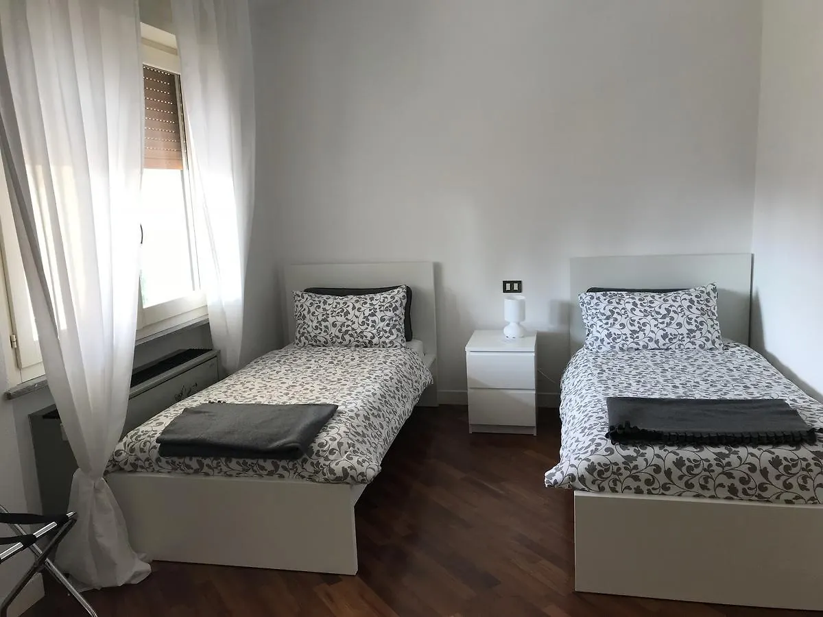 Guesthouse Flora Lodi